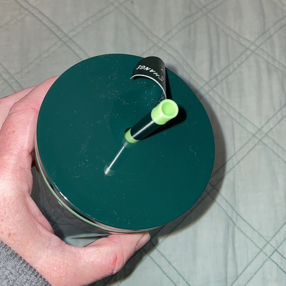 Starbucks Venti Poinsettia color change tumbler - Picture 3 of 5